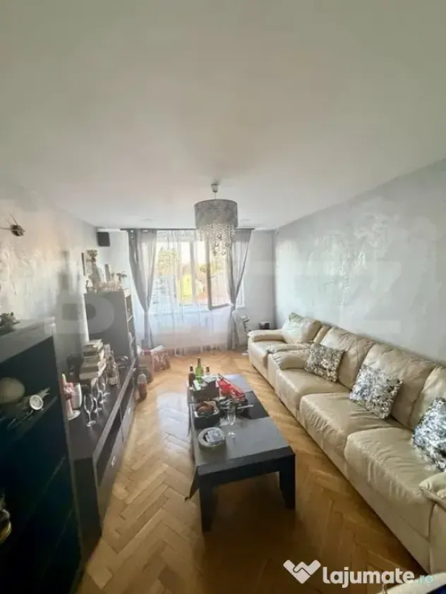 Apartament de inchiriat - 3 camere - Zona Semicentrala - Targu Mures (Mures)