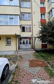Apartament cu 1 camere de închiriat în zona Precista 