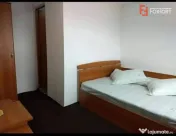 Cabana 10 camere, 4 nivele, Straja, Hunedoara, pretabil inve