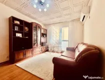 Apartament de vanzare 3 camere, 54 mp utili, zona Fortuna