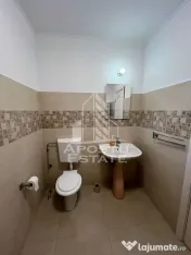 Casa curte comuna , 2 camere in Parneava