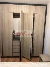 De inchiriat apart. 2 camere, cu loc de parcare, Complex Flamingo, 650 E