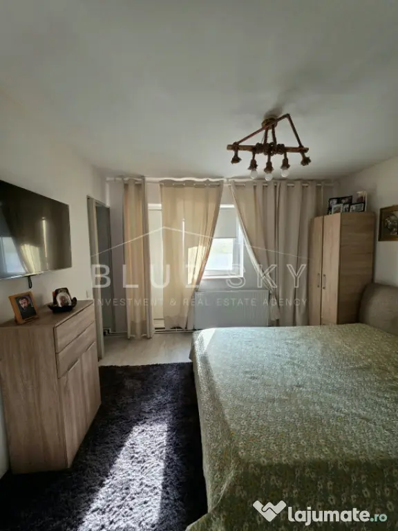 Apartament 3 camere în vilă, cu terasă proprie și loc de - Constanta (Constanta)