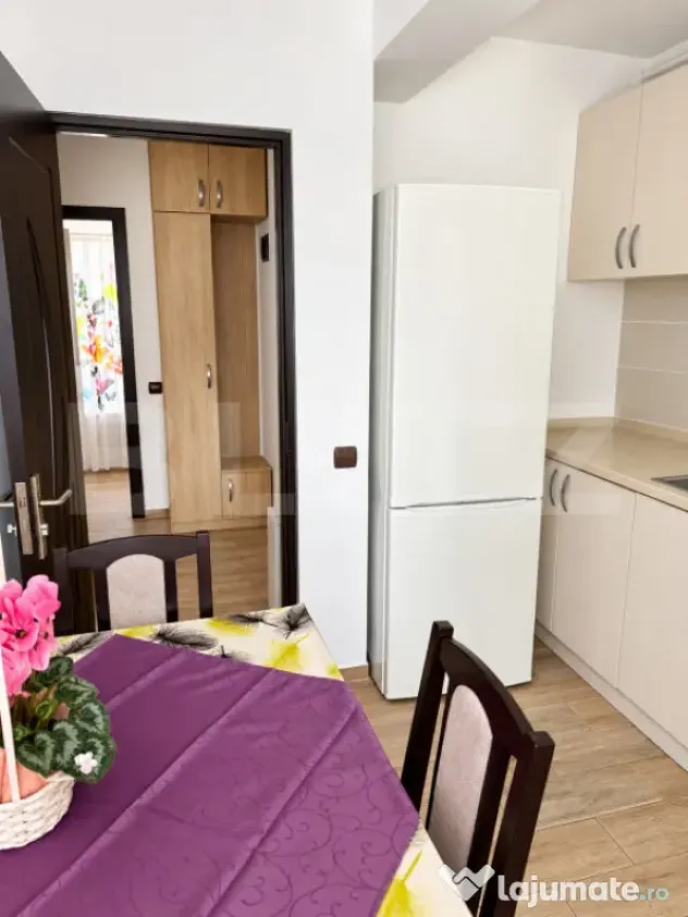 Apartament cu 2 camere, mobilat, cu parcare și centrală pr - Rasnov (Brasov)