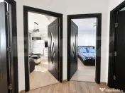 Apartament cu 2 camere, mobilat, cu parcare și centrală pr 