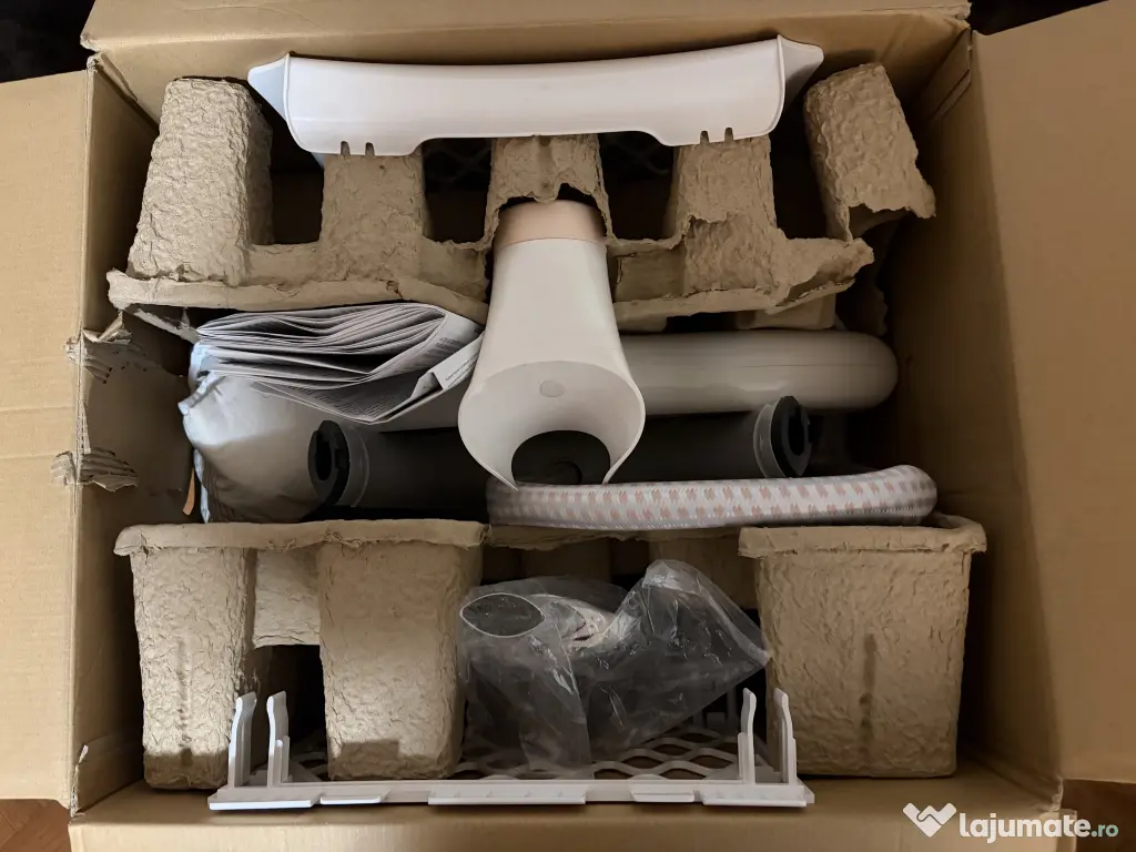 Aparat de călcat vertical Philips ComfortTouch GC552