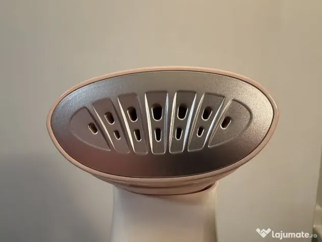 Aparat de călcat vertical Philips ComfortTouch GC552