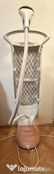 Aparat de călcat vertical Philips ComfortTouch GC552