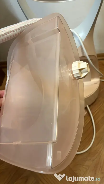 Aparat de călcat vertical Philips ComfortTouch GC552