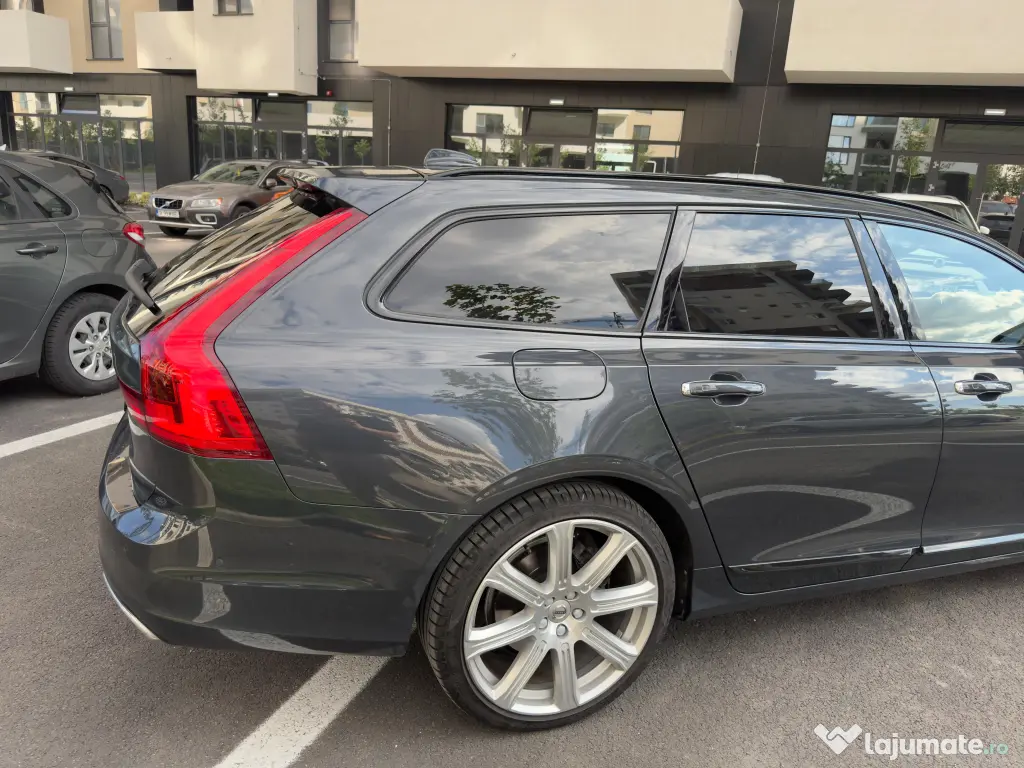 VOLVO V90 D5 AWD Inscription 235 CP