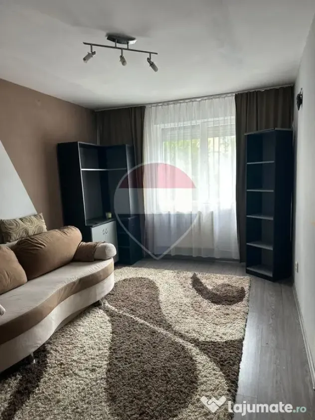 Apartament cu 2 camere de închiriat – zonă ultracentrală - Baia Mare (Maramures)