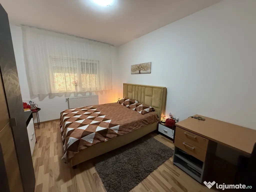 Apartament cu 3 camere, decomandat, 64 mp utili, curte priva - Sanandrei (Timis)