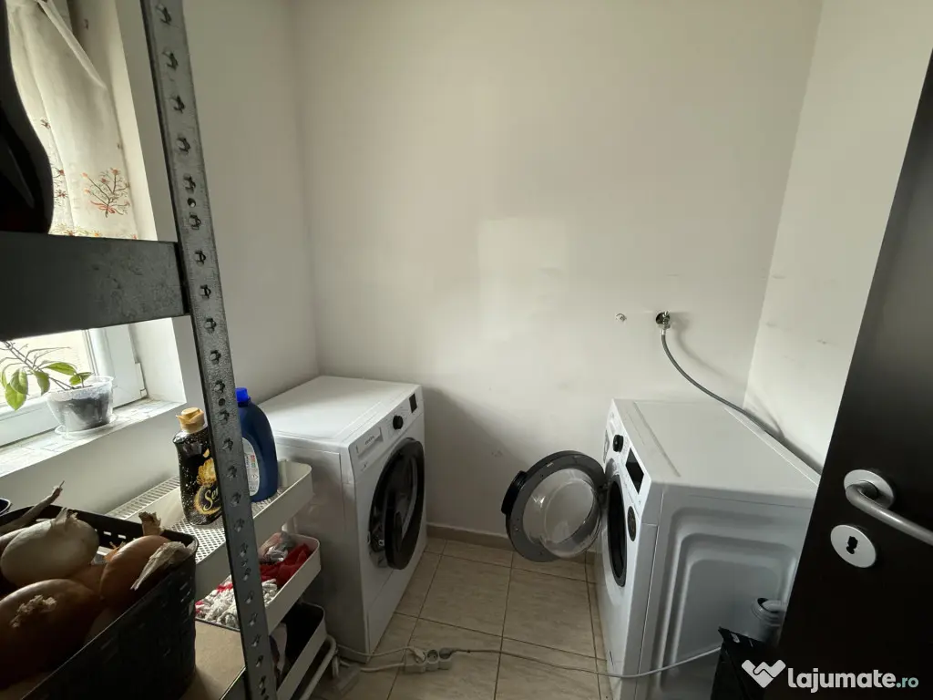 Apartament cu 3 camere, decomandat, 64 mp utili, curte priva - Sanandrei (Timis)