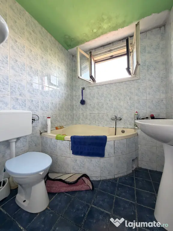 Casa individuala 6 camere, 165 mp utili, 641 mp teren - Ghir - Ghiroda (Timis)