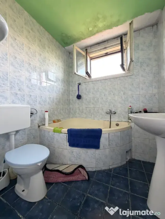 Casa individuala 6 camere, 165 mp utili, 641 mp teren - Ghir - Ghiroda (Timis)