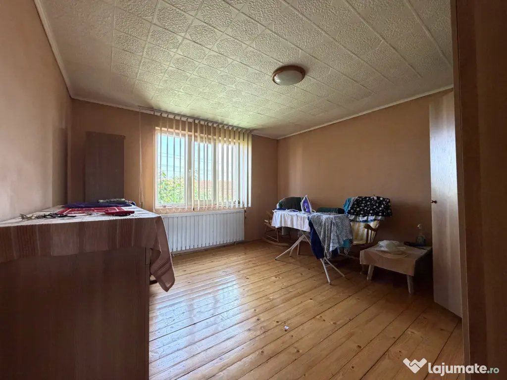 Casa individuala 6 camere, 165 mp utili, 641 mp teren - Ghir - Ghiroda (Timis)