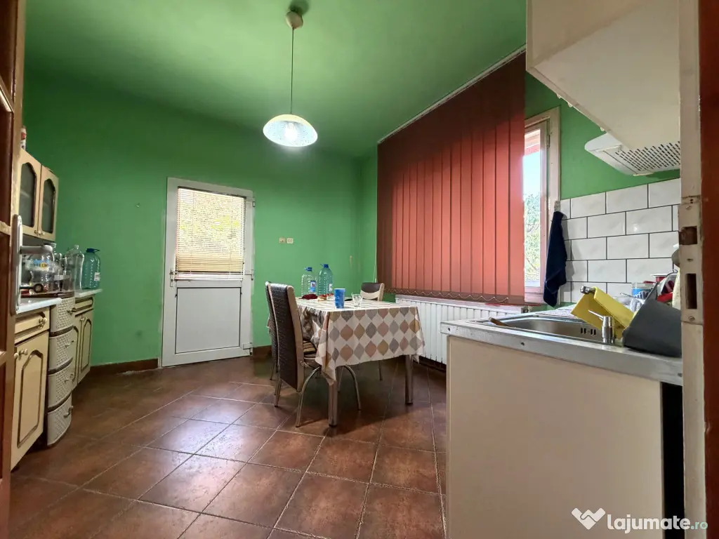 Casa individuala 6 camere, 165 mp utili, 641 mp teren - Ghir - Ghiroda (Timis)