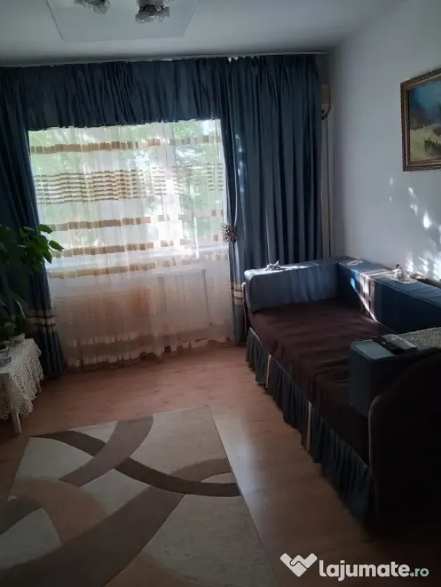 Apartament 2 camere, semidecomandat, 43 mp utili, etajul 1 - - Timisoara (Timis)