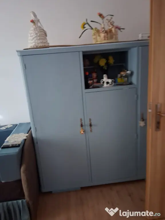 Apartament 2 camere, semidecomandat, 43 mp utili, etajul 1 - - Timisoara (Timis)