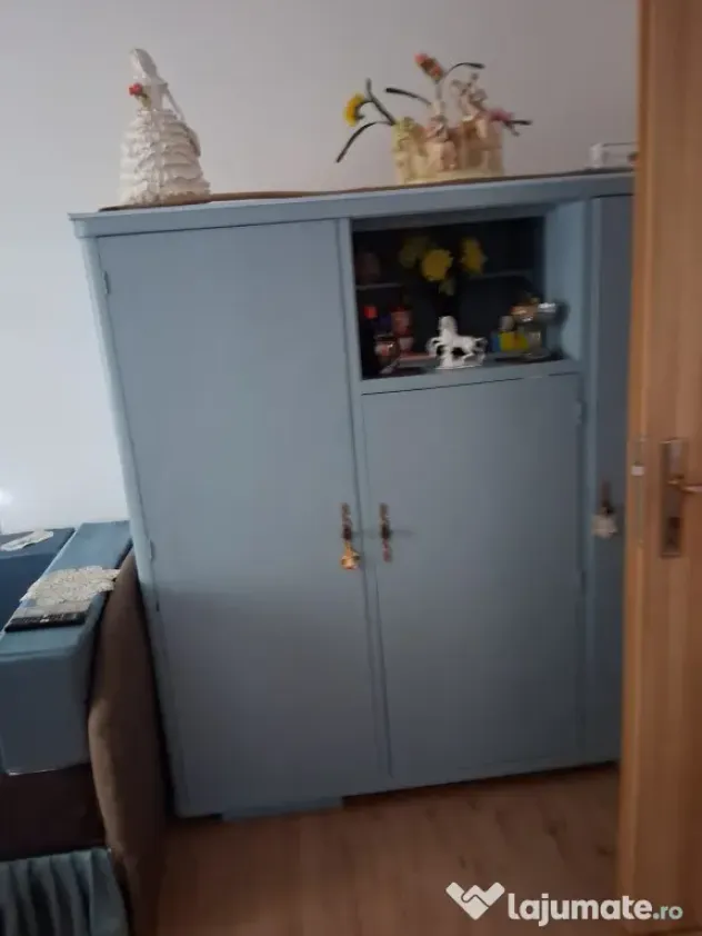 Apartament 2 camere, semidecomandat, 43 mp utili, etajul 1 - - Timisoara (Timis)