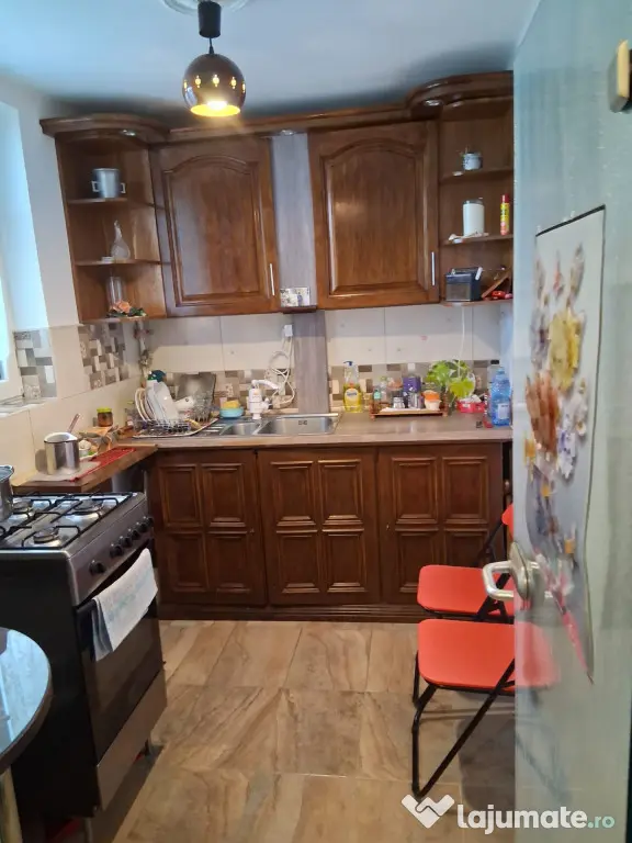 Apartament 2 camere, semidecomandat, 43 mp utili, etajul 1 - - Timisoara (Timis)