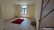 Apartament 3 camere, la casa, 73 mp utili, 35 mp curte, part 