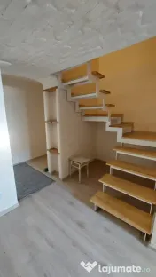 Apartament 3 camere, la casa, 73 mp utili, 35 mp curte, part 