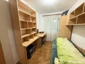 Apartament cu 3 camere, decomandat, parter - Lipovei