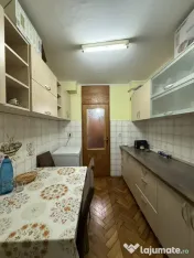 Apartament cu 3 camere, decomandat, parter - Lipovei