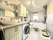 Triplex modern, 3 camere, 80 mp utili, mobilat - Sanandrei 