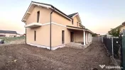 Duplex elegant, 4 camere, 97 mp utili, 200 mp teren - Sanand 