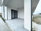 Duplex cu 4 camere despartit prin spatiu tehnic- Mosnita Vec