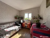 Apartament 4 camere, decomandat, etajul 1, 2 bai, zona Steau