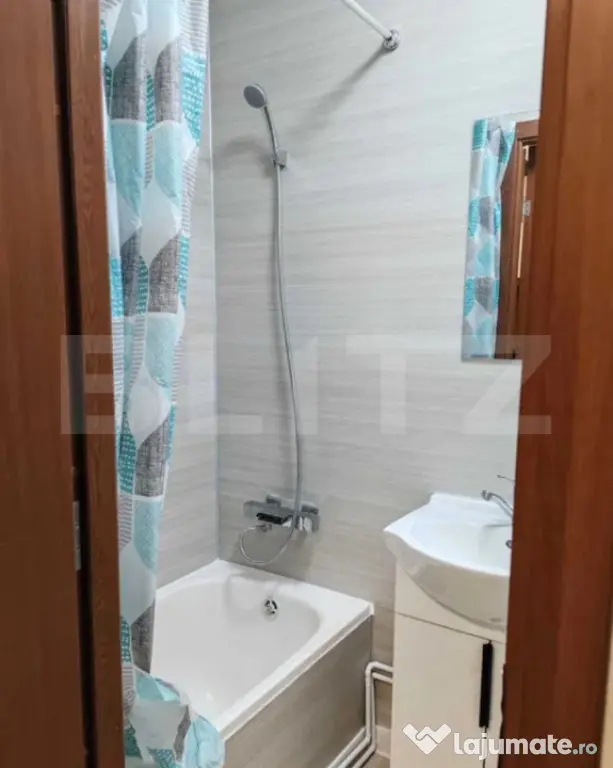 Garsonieră modernă, renovată recent | Etaj 1 | Tractorul - Brasov (Brasov)