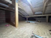 Duplex despartit prin camera tehnica finisaje premium Mosni 