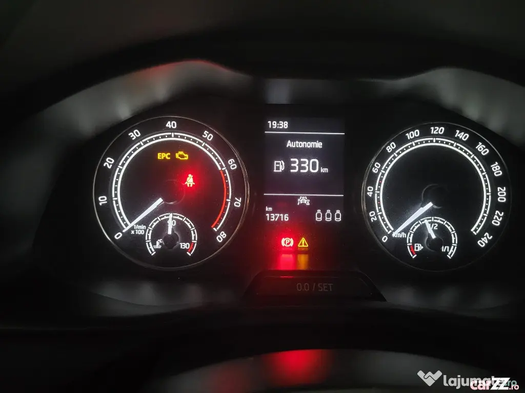 Skoda Kamiq Ambition 1.0 TSI 110 CP | 13.700 KM | IMPECABILA | Prim proprietar - Oradea (Bihor)