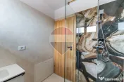 Apartament cu terasă și parcare în complex privat 