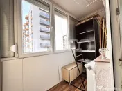 Apartament cu 3 camere de vanzare in cartierul Intre Lacuri