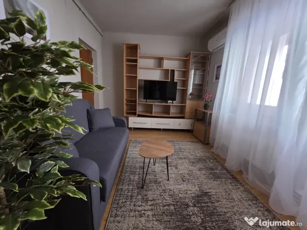 Apartament 3 camere,Uranus