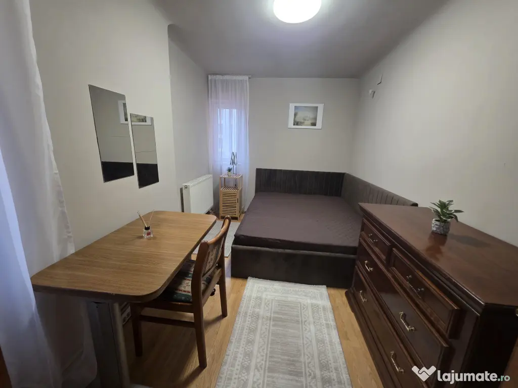 Apartament 3 camere,Uranus
