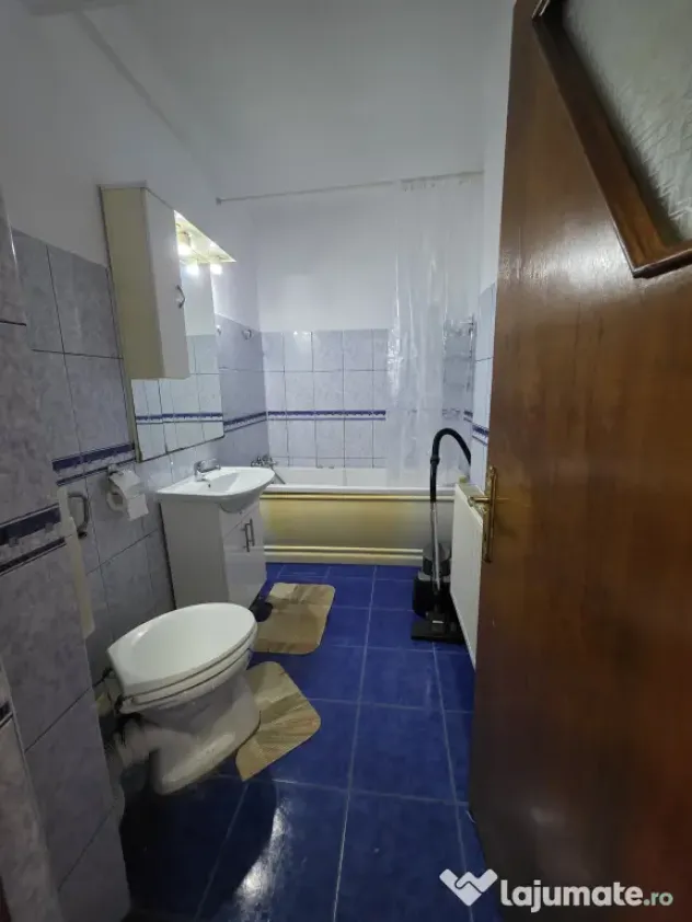 Apartament 3 camere,Uranus