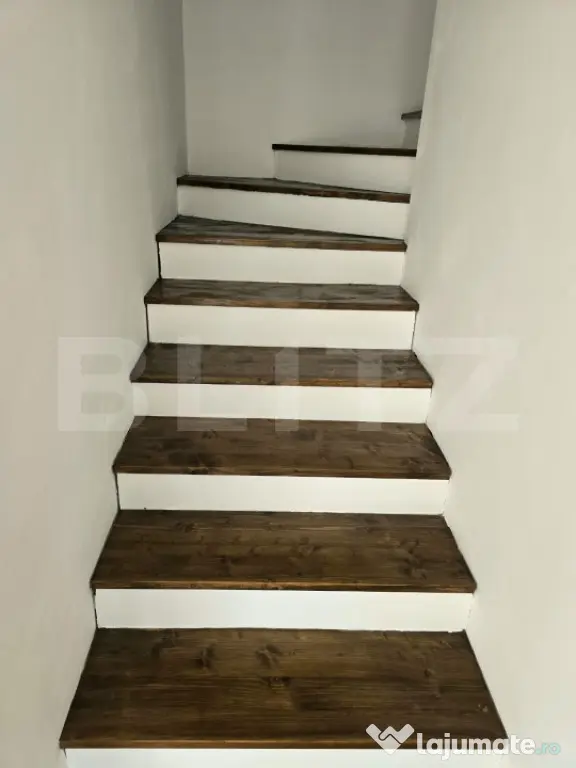 CASA MODERNA 155 MP UTILI LA 10 MIN. DE DEVA SITUATĂ ÎN SA - Saulesti (Hunedoara)