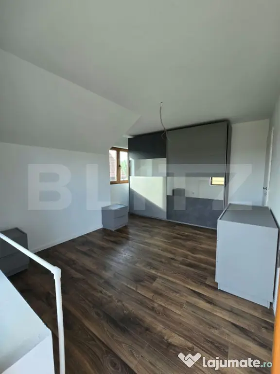 CASA MODERNA 155 MP UTILI LA 10 MIN. DE DEVA SITUATĂ ÎN SA - Saulesti (Hunedoara)