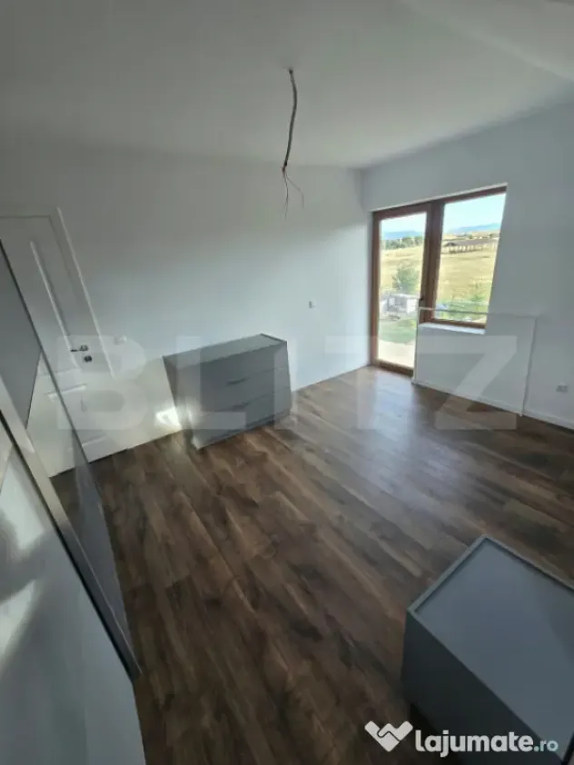CASA MODERNA 155 MP UTILI LA 10 MIN. DE DEVA SITUATĂ ÎN SA - Saulesti (Hunedoara)