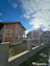 CASA MODERNA 155 MP UTILI LA 10 MIN. DE DEVA SITUATĂ ÎN SA 
