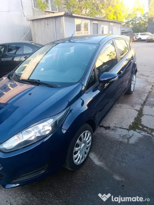 Ford fiesta 6 2015