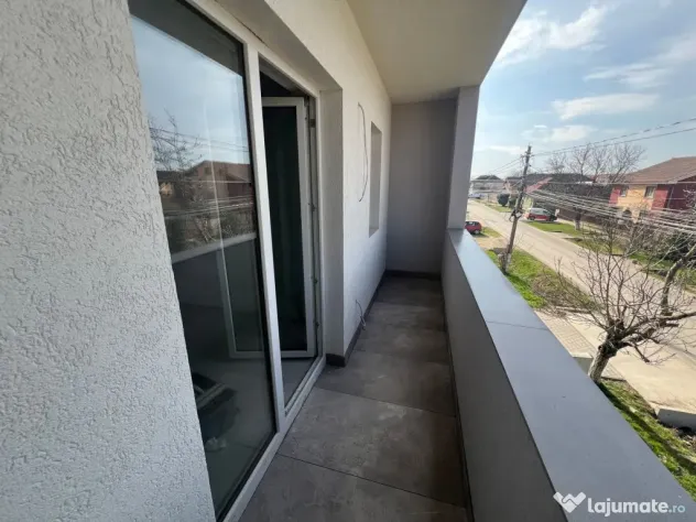 Apartamente 2 camere decomandate | Gradina | Strada asfaltat - Giroc (Timis)