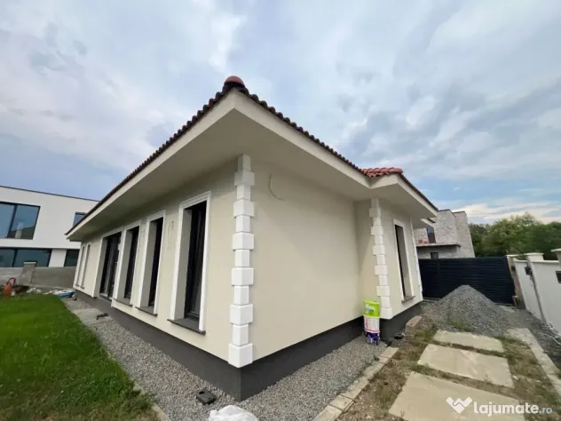 Casă individuală 4 camere | Garaj | Casă de oaspeți | Br - Timisoara (Timis)
