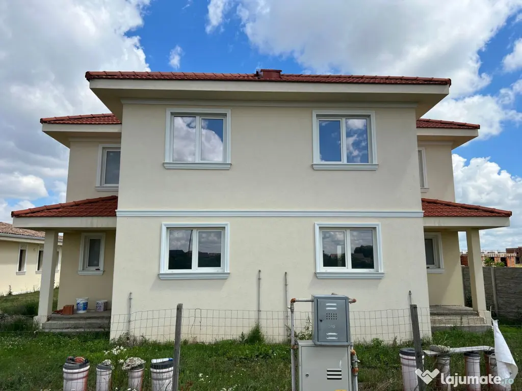 Duplex 4 camere cu etaj | 2 bai | Giroc - Giroc (Timis)