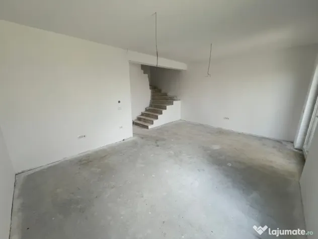 Duplex 4 camere cu etaj | 2 bai | Giroc - Giroc (Timis)